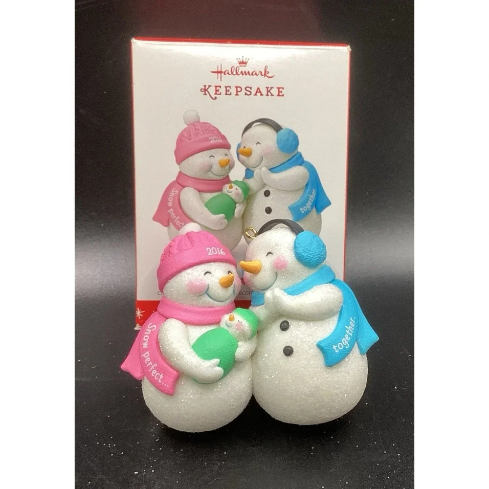 2016 Hallmark Keepsake Christmas Ornament‎ 